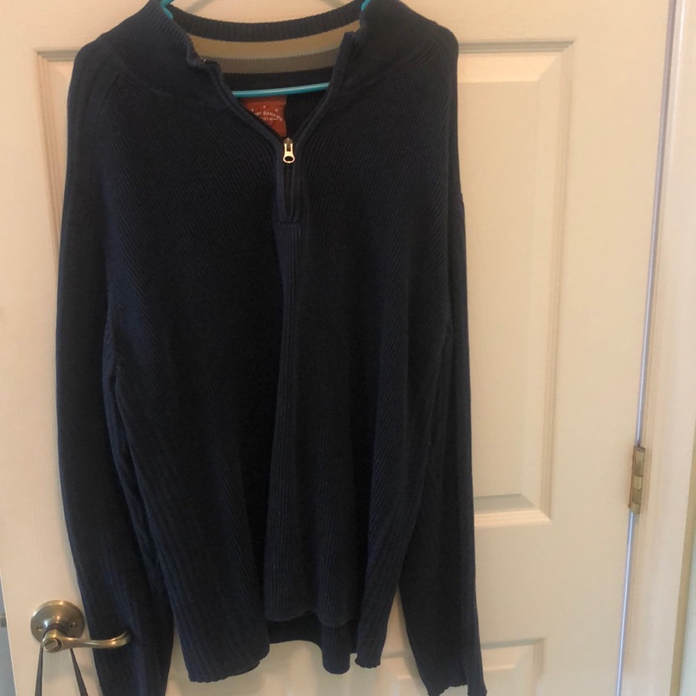 Tommy sweater